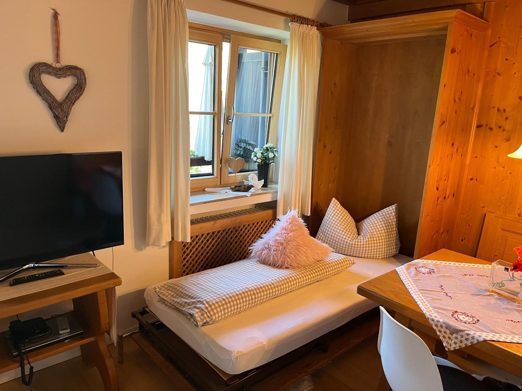 Ferienhaus Heimhof Garmisch-Partenkirchen Luaran gambar