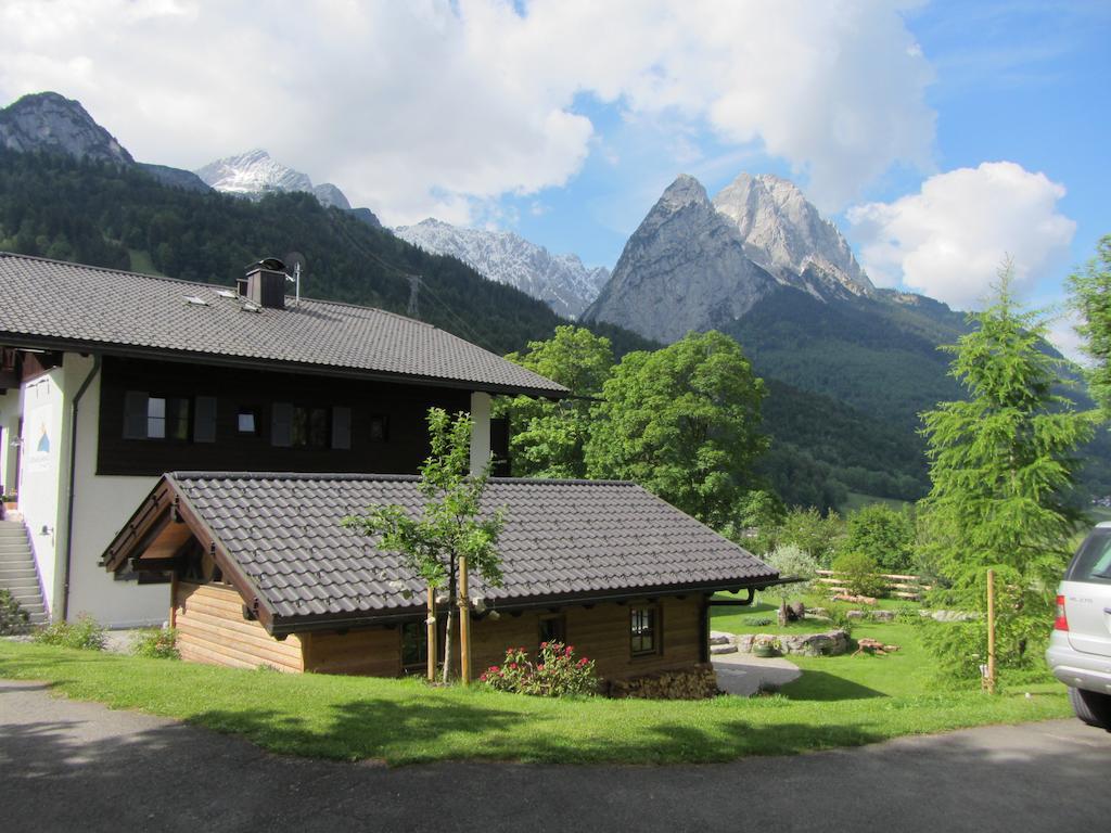 Ferienhaus Heimhof Garmisch-Partenkirchen Luaran gambar
